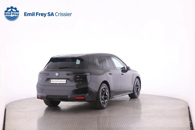 BMW iX xDrive50