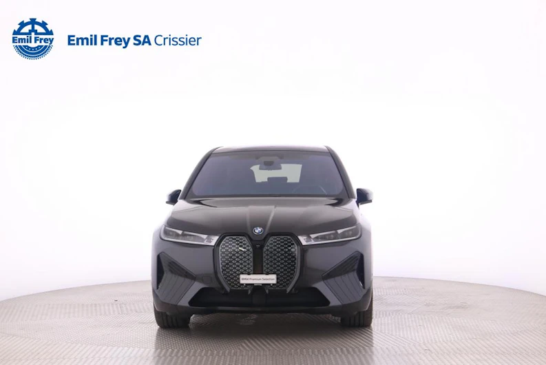 immagine del veicolo BMW iX