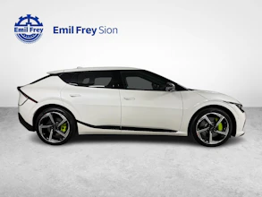 https://vehicle.imgix.net/4373015/649ffa60-ff2a-4160-8b25-77df3626e6fe.jpg