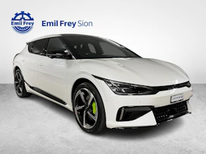 https://vehicle.imgix.net/4373015/eac65e36-c14d-4d7d-b60d-7461bf52c5a4.jpg