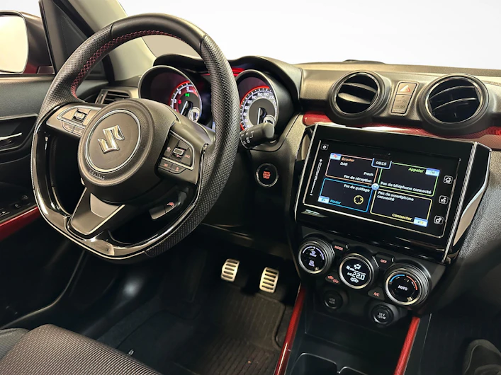 Fahrzeugbild SUZUKI SWIFT