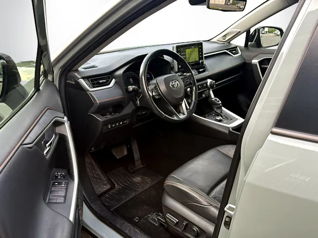 Toyota RAV4 2.5 HEV Adventure
