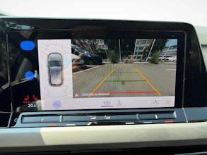 https://vehicle.imgix.net/4373062/0e34c8b0-3d7e-4025-bf16-7aa061a2db7a.jpg