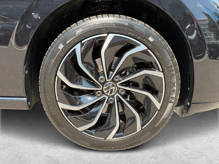 Fahrzeugbild VW GOLF