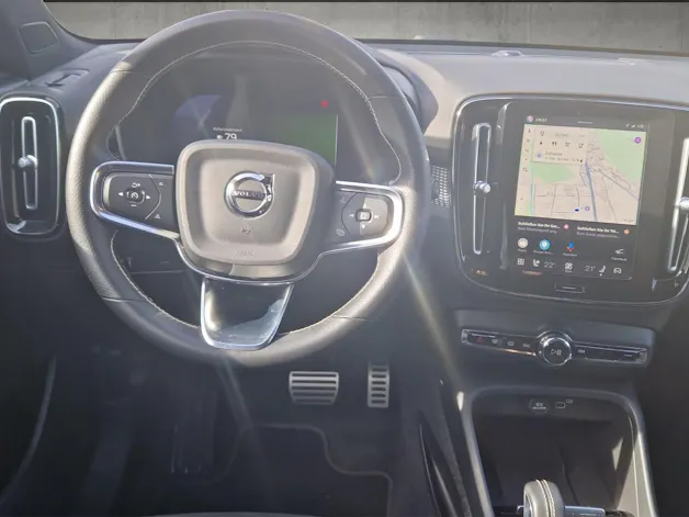 Volvo XC40 P8 R-Design AWD
