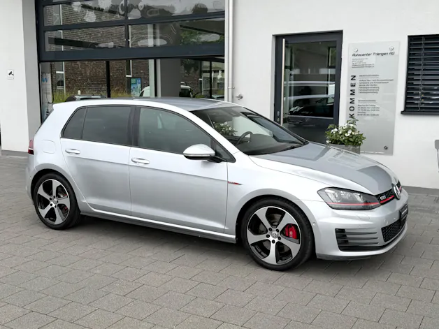 VW Golf 2.0 TSI GTI Performance DSG