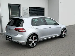 VW Golf 2.0 TSI GTI Performance DSG
