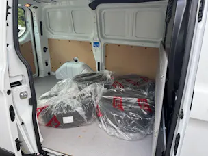 Ford Transit Custom Van 320 L1H1 Trend