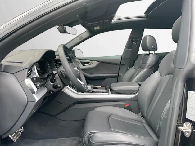 AUDI SQ8 SUV TFSI quattro tiptronic