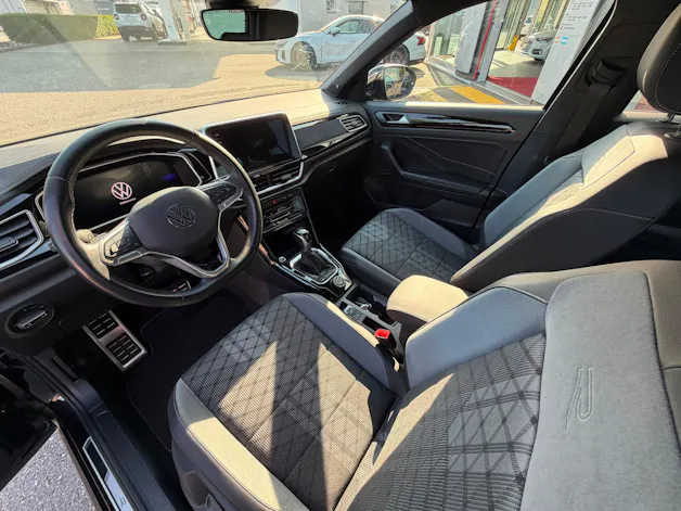 VW T-Roc 2.0 TSI R-Line DSG 4Motion