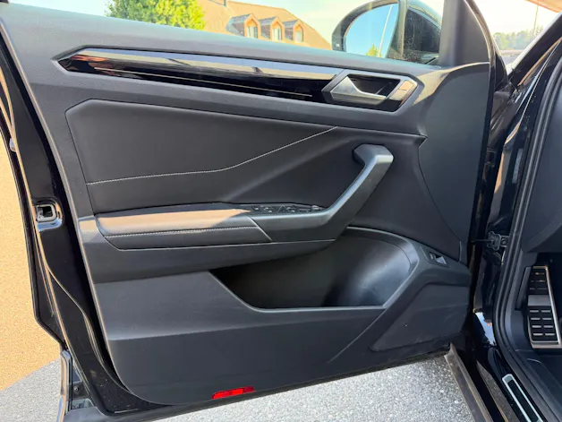 VW T-Roc 2.0 TSI R-Line DSG 4Motion