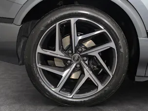 Audi SQ6 e-tron quattro