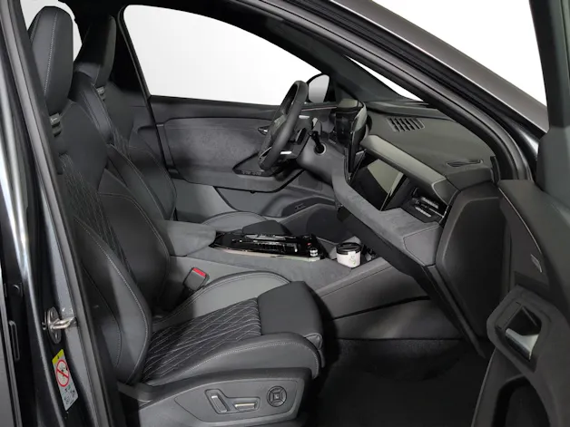 Audi SQ6 e-tron quattro