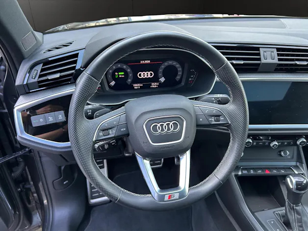 AUDI Q3 Sportback 45 TFSI e S line S-tronic