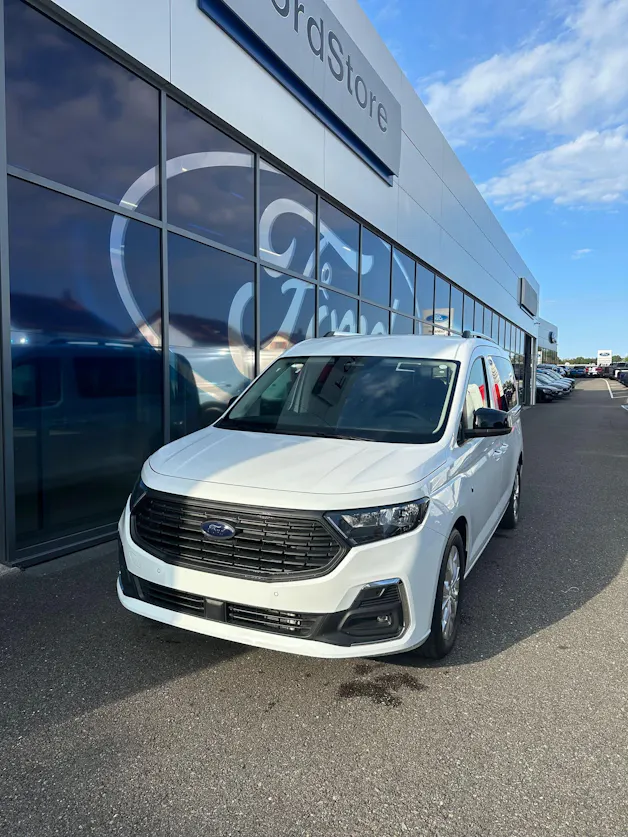 FORD TOURNEO CONNECT Grand 2.0 EcoB Titanium/122CV/Aut.
