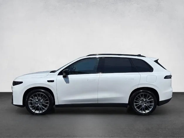Leapmotor C10 EV AWD