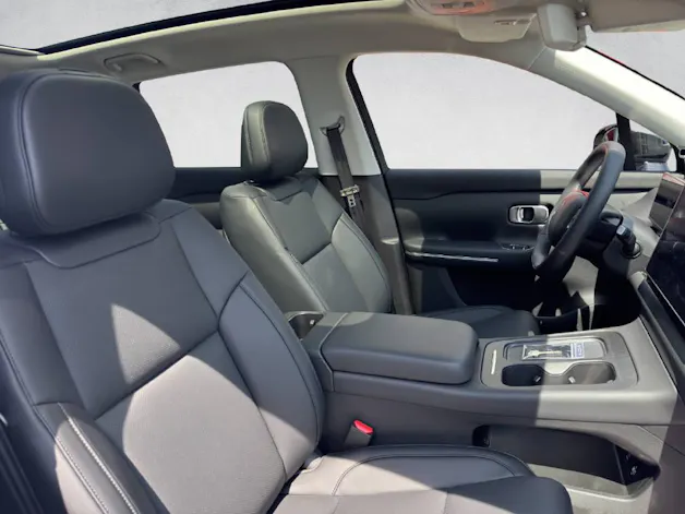 Leapmotor C10 EV AWD
