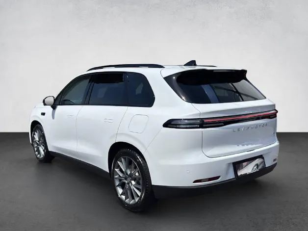 Leapmotor C10 EV AWD