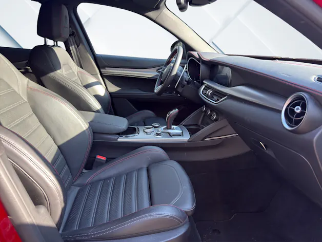 Alfa Romeo Stelvio 2.0 Q4 280 Competizione