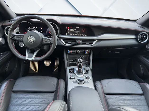 Alfa Romeo Stelvio 2.0 Q4 280 Competizione