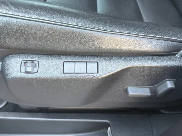 Peugeot e-Traveller Standard 75 kWh Allure