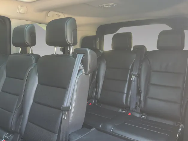 Peugeot e-Traveller Standard 75 kWh Allure