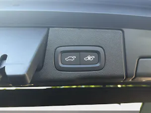 VOLVO XC60 2.0 T8 TE Black Edition eAWD