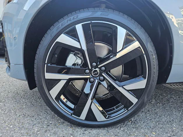 VOLVO XC60 2.0 T8 TE Black Edition eAWD