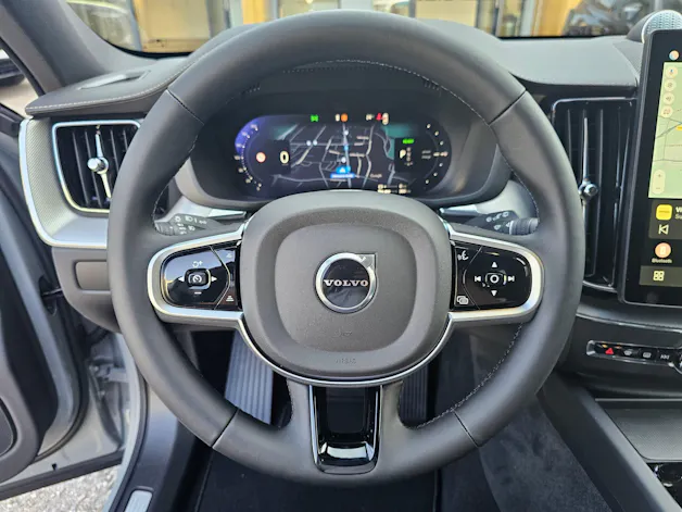VOLVO XC60 2.0 T8 TE Black Edition eAWD