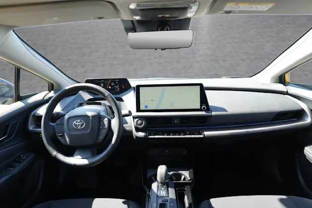 Toyota Prius 2.0 Plug-In-Hybrid Style