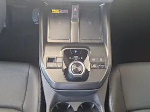 Subaru Uncharted eV Luxury AWD