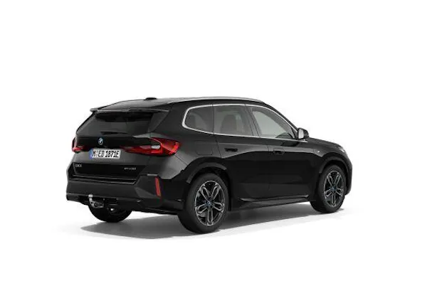 BMW iX1 30 xDrive M Sport