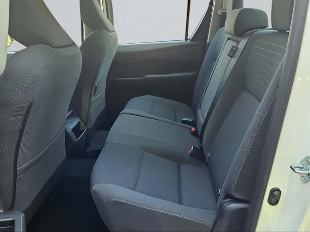 Toyota Hilux Double Cab.-Pick-up 59KWh Comfort