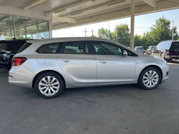 Opel Astra Sports Tourer 1.6 T eTEC Cosmo