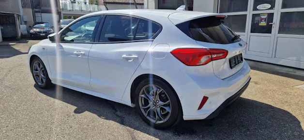 Ford Focus 1.0i EcoB 125 ST-Line