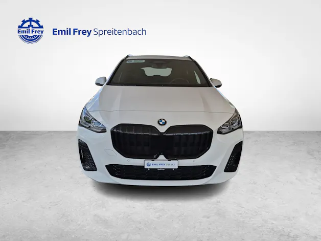 BMW 218d Active Tourer / ab 3,99% Leasing bei Abschluss einer Protect Autoversicherung