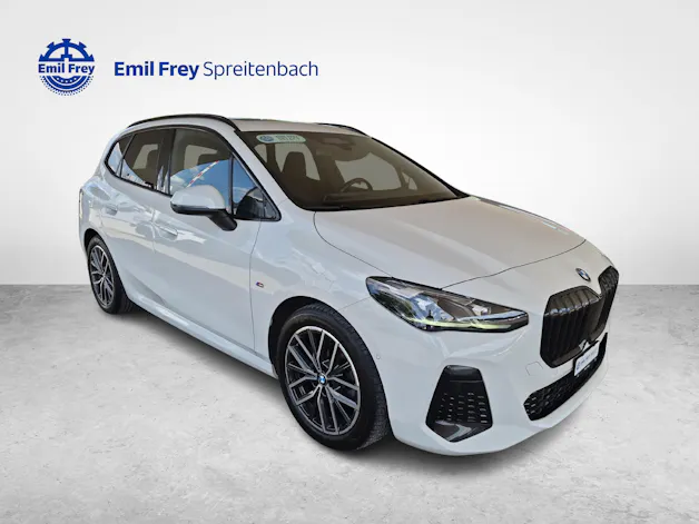 BMW 218d Active Tourer / ab 3,99% Leasing bei Abschluss einer Protect Autoversicherung
