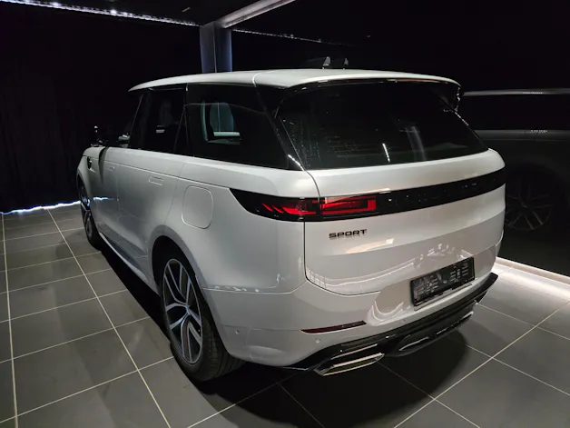 Land Rover Range Rover Sport 3.0 I6 P460e SE Dynamic