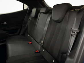 https://vehicle.imgix.net/4373624/a25d06ef-98e8-4c8a-bd00-feea2241700a.jpg