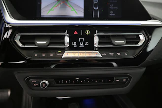https://vehicle.imgix.net/4373627/0ba8bc79-a06c-4534-a3a8-8ab8e8ca7311.jpg
