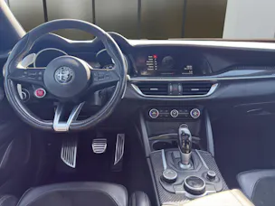Alfa Romeo Stelvio 2.9 V6 Biturbo Q4 Quadrifoglio