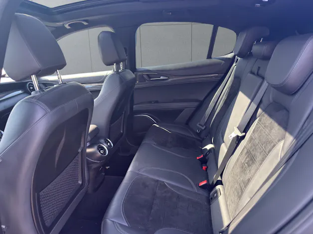 Alfa Romeo Stelvio 2.9 V6 Biturbo Q4 Quadrifoglio