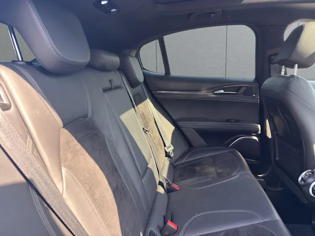 Alfa Romeo Stelvio 2.9 V6 Biturbo Q4 Quadrifoglio