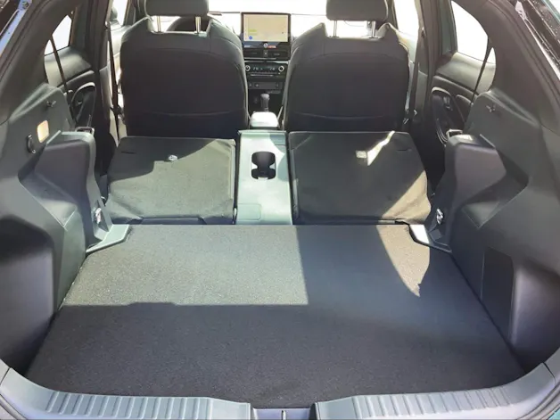 Toyota Yaris Cross 1.5 VVT-i HSD Premium AWD-i