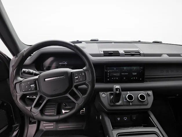 Land Rover Defender 90 3.0 D I6 250 X-Dynamic SE