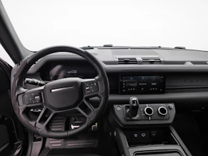 https://vehicle.imgix.net/4373643/74eb13a8-369b-4a6e-8671-1370b0722104.jpg
