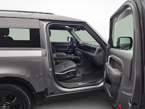 immagine del veicolo LAND ROVER Defender 90 3.0 D I6 250 X-Dynamic SE