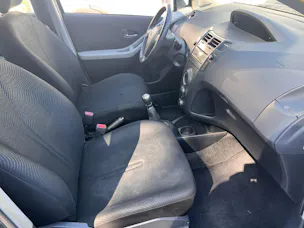 Toyota Yaris 1.33 VVT-i Linea Sol