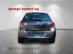 Toyota Yaris 1.33 VVT-i Linea Sol