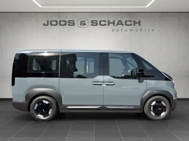 Kia PV5 Passenger 71.2 kWh Plus